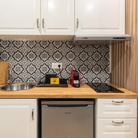 Raymond - Cosy Proche Montparnasse Апартаменты Париж