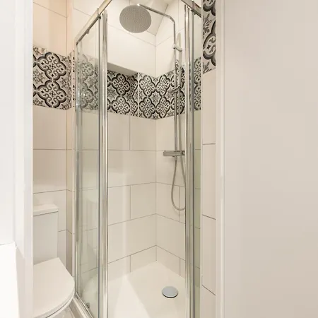 Raymond - Cosy Proche Montparnasse Апартаменты *