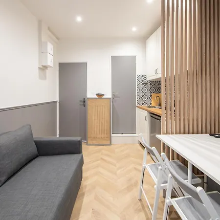 Raymond - Cosy Proche Montparnasse Апартаменты Париж
